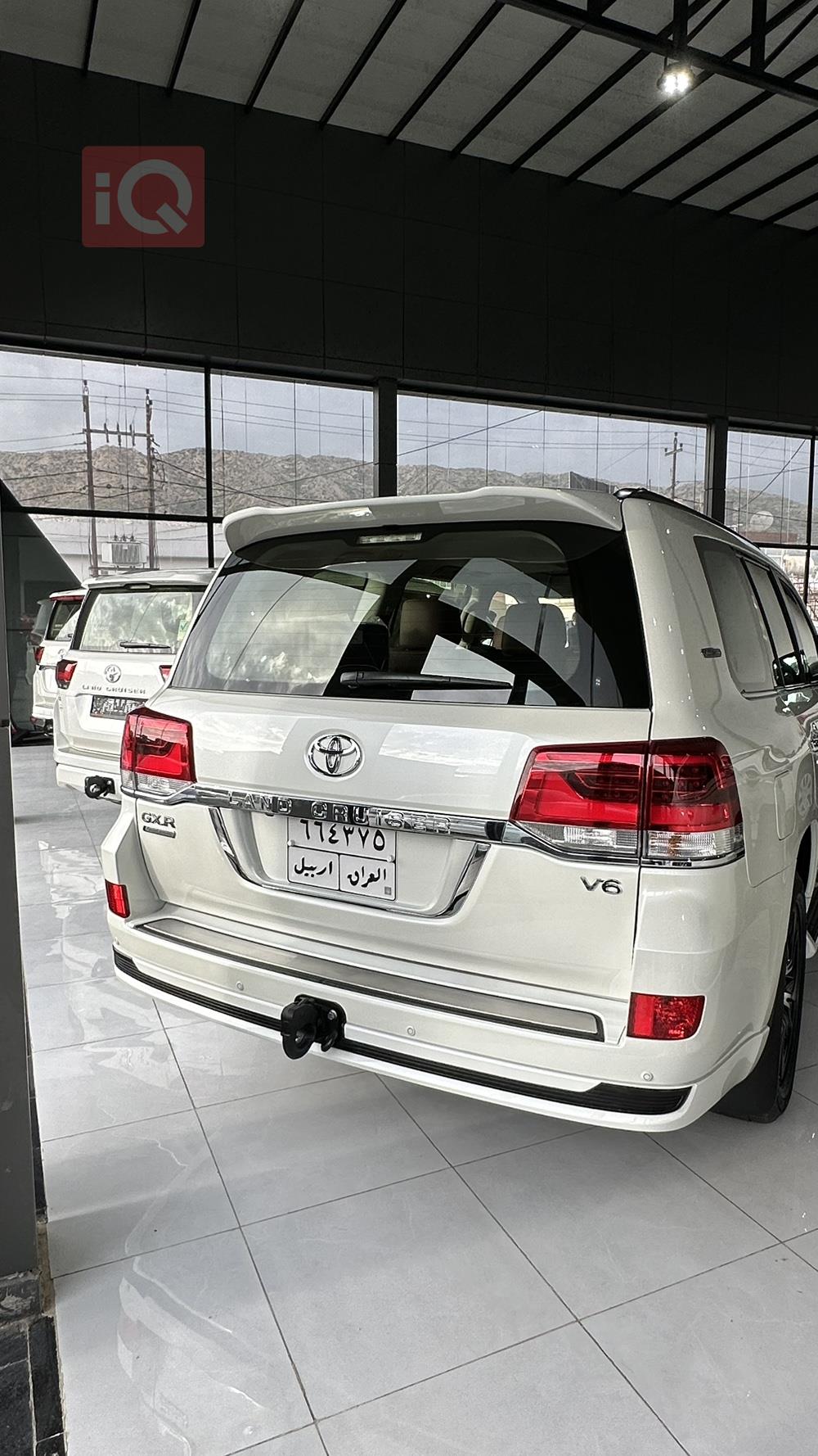 Toyota Land Cruiser